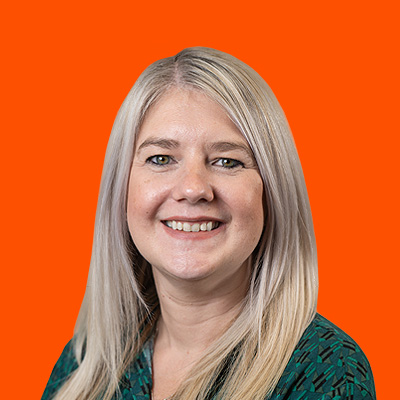 Becky Decamps headshot